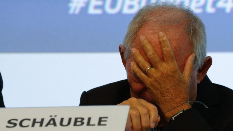 SZ: Εάν αποτύχει το ευρώ, τότε θα έχει συμβάλει σε αυτό ο ίδιος ο Σόιμπλε